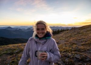 People_Nina Moore, Interns & Visiting Researchers